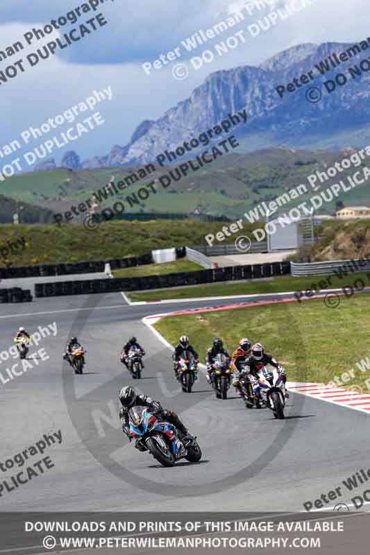 cadwell no limits trackday;cadwell park;cadwell park photographs;cadwell trackday photographs;enduro digital images;event digital images;eventdigitalimages;navarra;no limits trackdays;peter wileman photography;racing digital images;trackday digital images;trackday photos